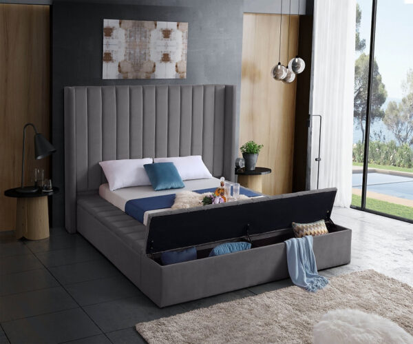 Alternative view of IF-5720 King Size Bed