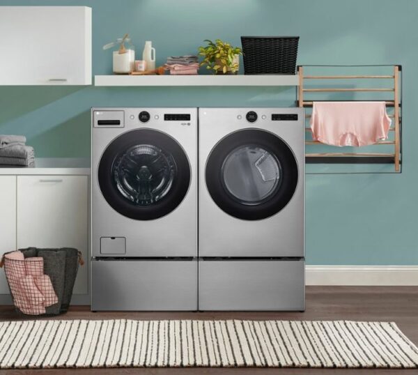 LG WM5500HVA & DLEX5500V Washer Dryer