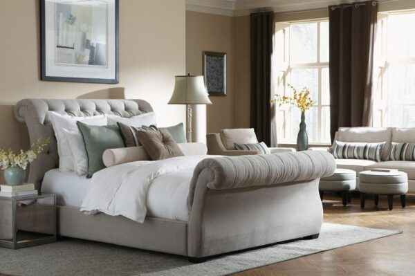 Alternative view of R187 Bed