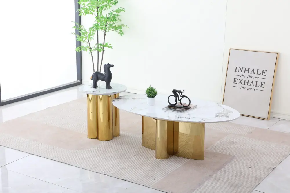 407 – COFFEE TABLE