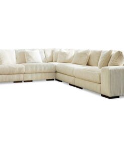 Lindyn Sectional