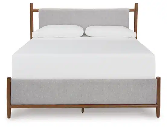 Lyncott Queen Upholstered Bedroom Set - Image 5