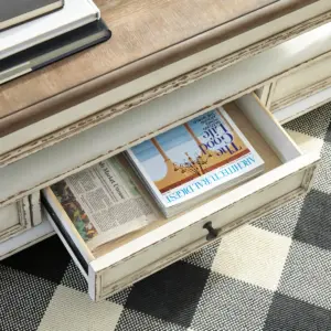Alternative view of Realyn Coffee Table with Lift Top