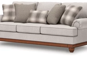 Alternative view of Clearbrooke Sofa