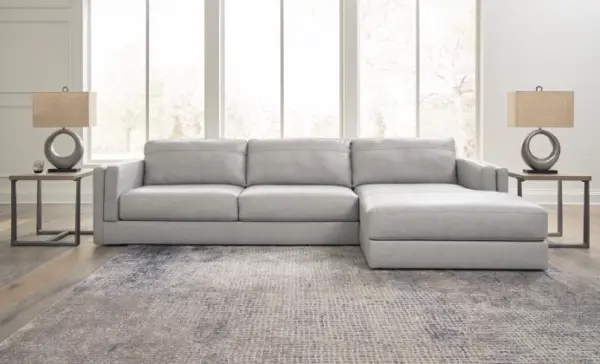 Alternative view of Amiata 2-Piece Sectional