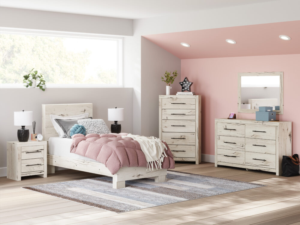 Lawroy Bedroom Set