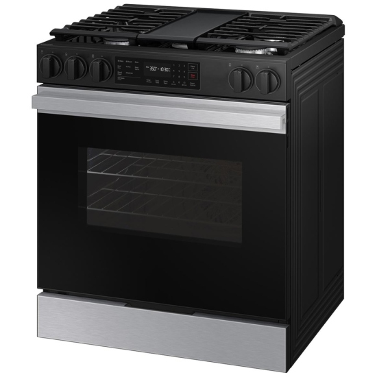 Samsung NSG6DG8300SRAA Gas Range - Image 8